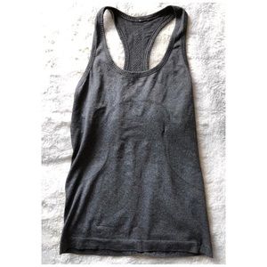 Lululemon racerback tank size 6